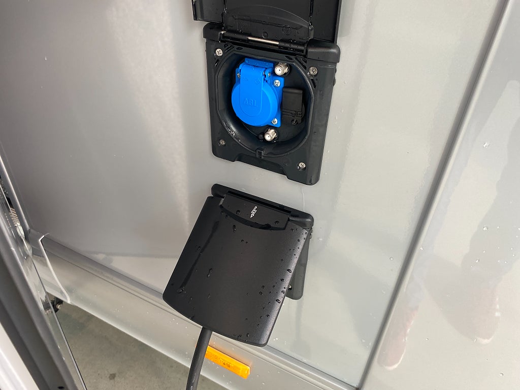 Adria Matrix 670 SL 60 Y / Vårmässa 20–22 mars – Påfyllt lager! - Adria