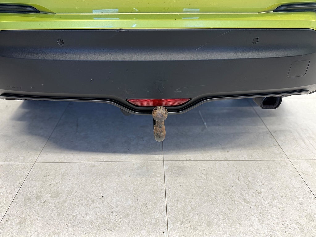 Toyota C-HR Hybrid CVT, 122hk Neon Lime Edt/Drag/B-kamera/Nav/M&V