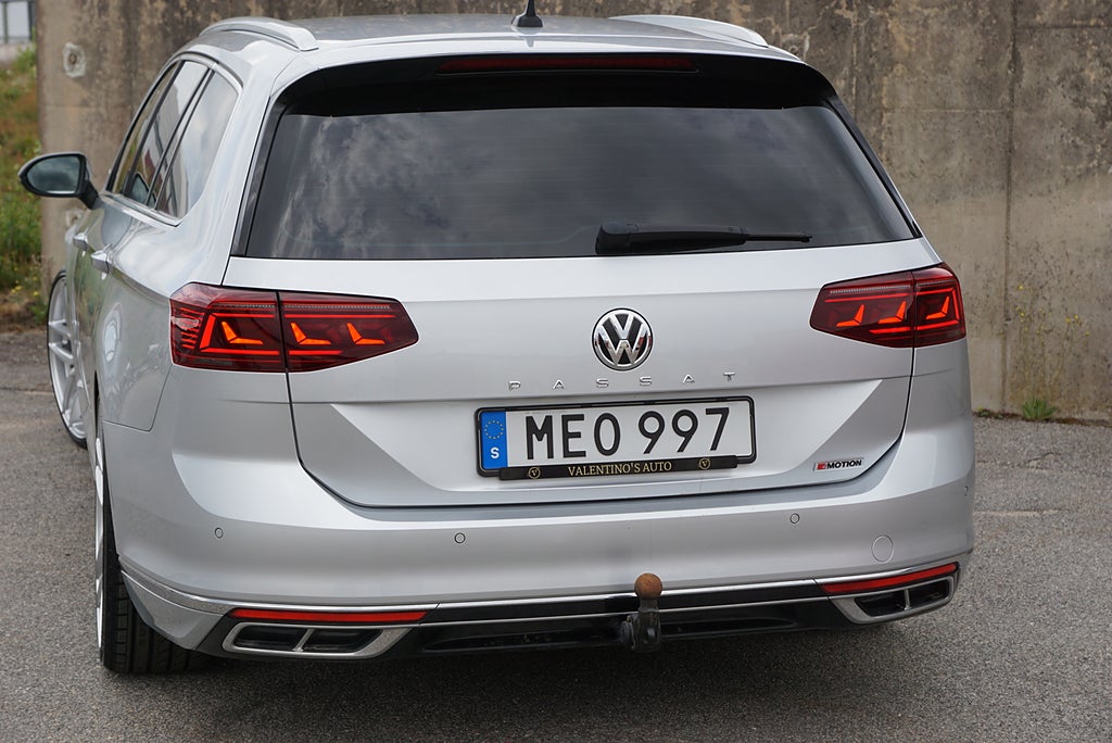 Volkswagen Passat 2.0 TDI 4Motion R-Line|Eibach|20”|Drag|B-Kamera|Värmare
