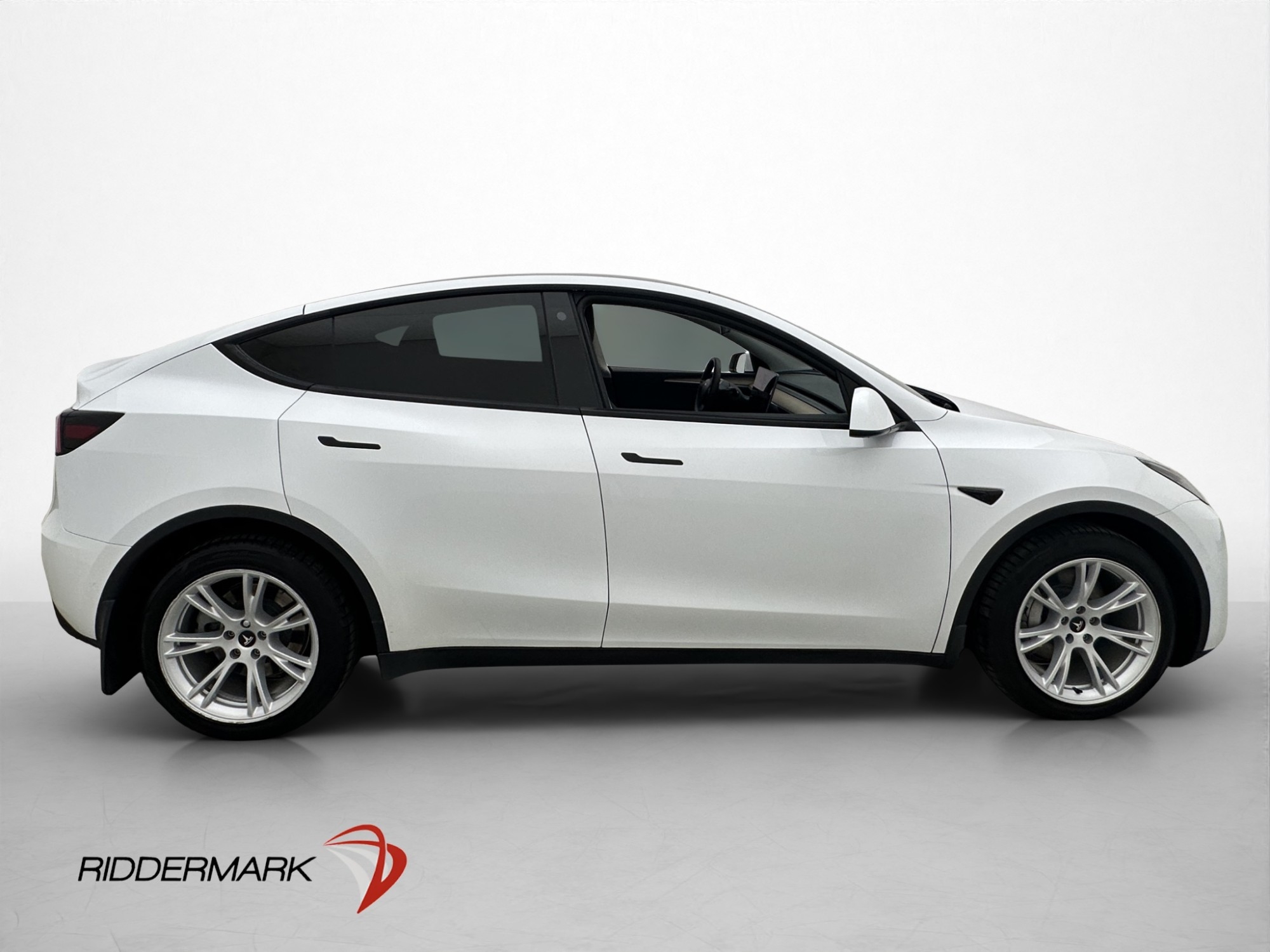 Tesla Model Y Long Range AWD 2021, photo 7/67