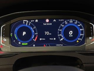 Kombi Volkswagen Passat 13 av 25