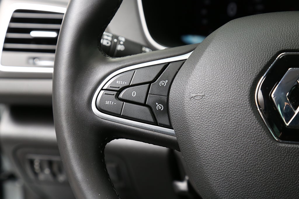 Renault Mégane Sport Tourer 1,3 TCe 140hk Aut Navi Kamera 2023