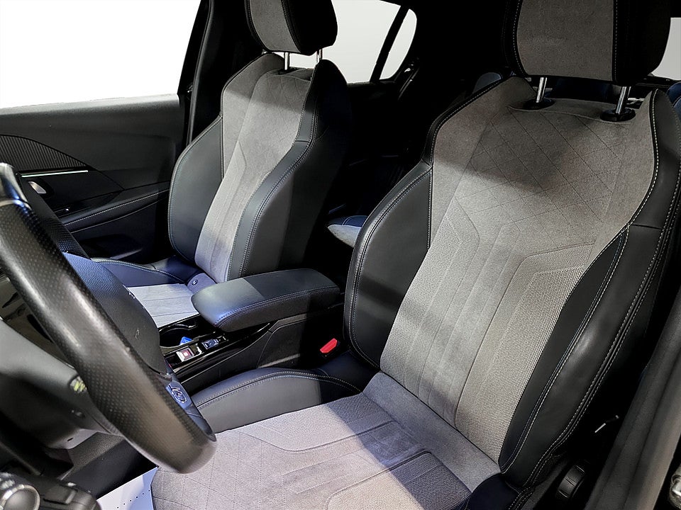 Bild på Peugeot E-208 GT 50kWh 136hk Aut - NAV,B-KAMERA,CARPLAY