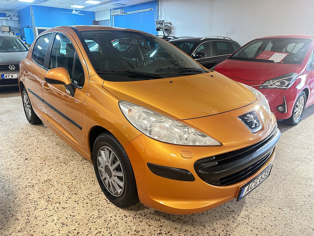 Peugeot 207 1.4 Ny Servad & Ny Besiktigad 