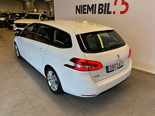 Peugeot 308 1.5 130hk Psensorer/Kamera/MoK-Värm/SoV-däck