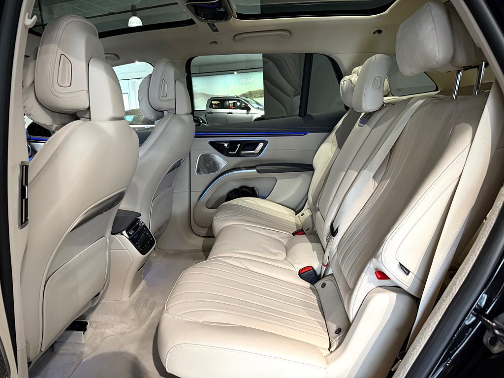 Mercedes-Benz EQS SUV 500 4MATIC AMG Superscreen Premium Plus - bild 7