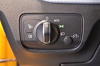 Kombi Audi Q2 13 av 17