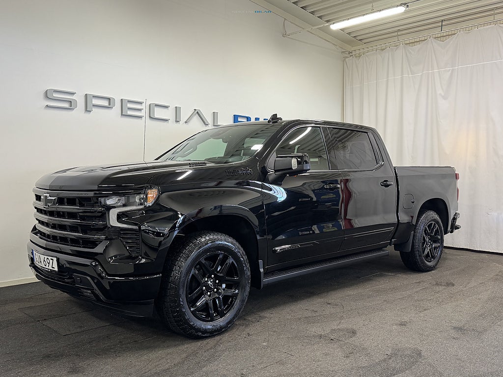 Chevrolet Silverado 1500 Duramax 4WD High Country Midnight Edition Flaklock