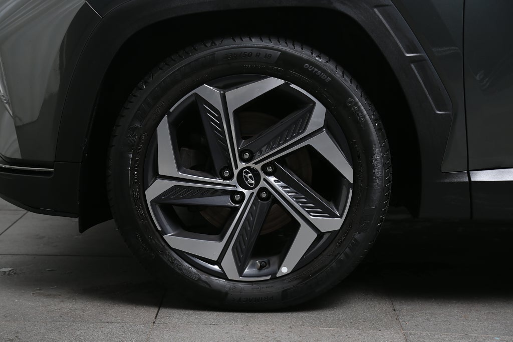 Hyundai Tucson 1,6 T-GDI 180hk Advanced AWD Aut Skinn KRELL 1ägare 2021