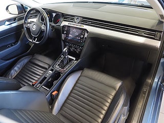 Kombi Volkswagen Passat 9 av 27