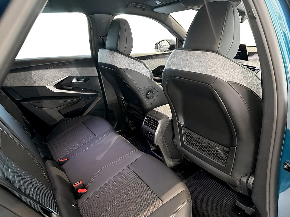 Bild på Peugeot 3008 GT Hybrid 1.2 PT 145hk Aut B-KAMERA CARPLAY