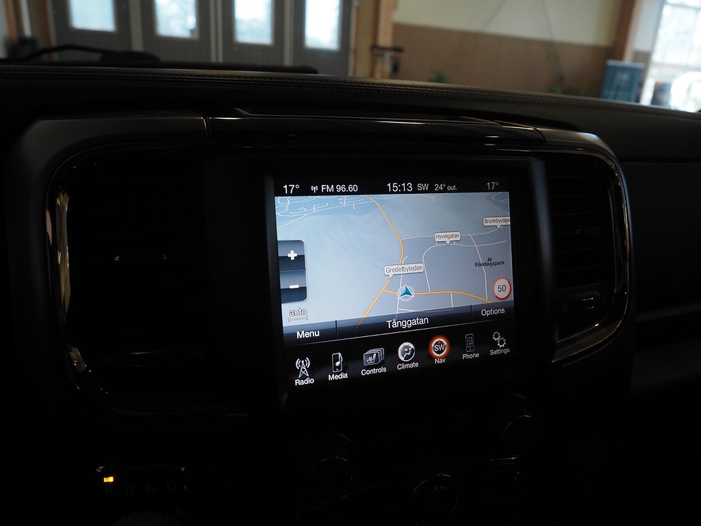 RAM 1500 HEMI Quad Cab 5.7 V8 HEMI 4x4 395hk |Drag|Kamera| 2014