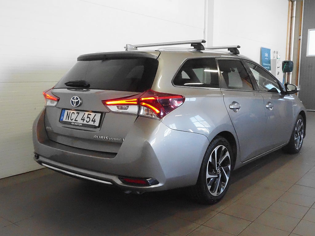 Toyota Auris Touring Sports Hybrid Active Plus 136hk | B-Kamera | 2016