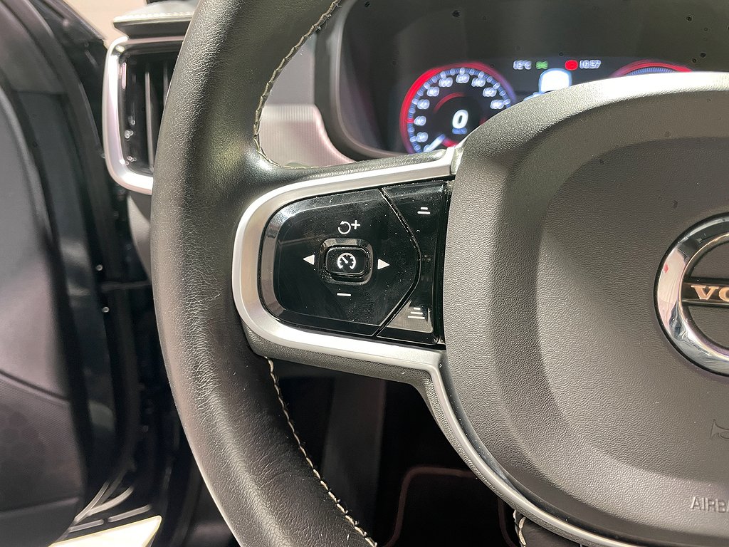 Volvo V90 Recharge T8 AWD Geartronic R-Design MOMS 2020