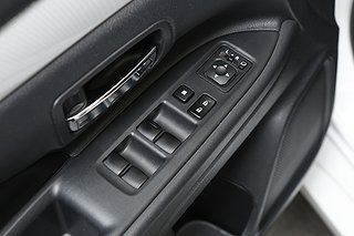SUV Mitsubishi Outlander 12 av 25
