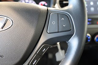 Halvkombi Hyundai i10 18 av 20