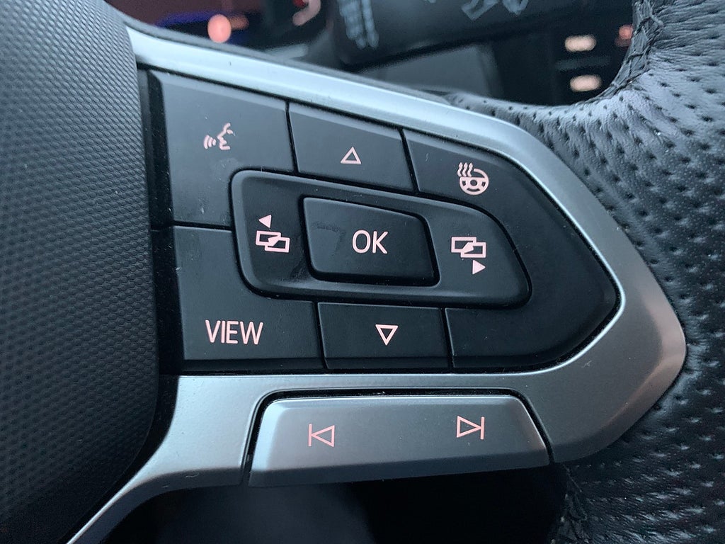 Volkswagen Passat GTE | Cockpit |  Bvärmare | Drag | Executive | 2021