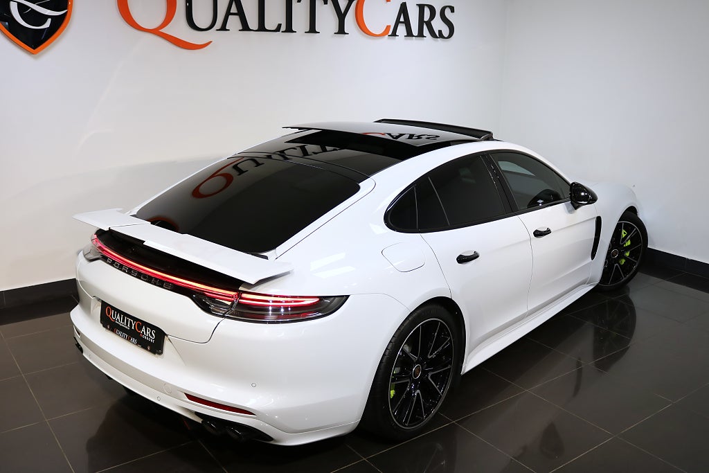 Porsche Panamera 2021 - miniatyr 24