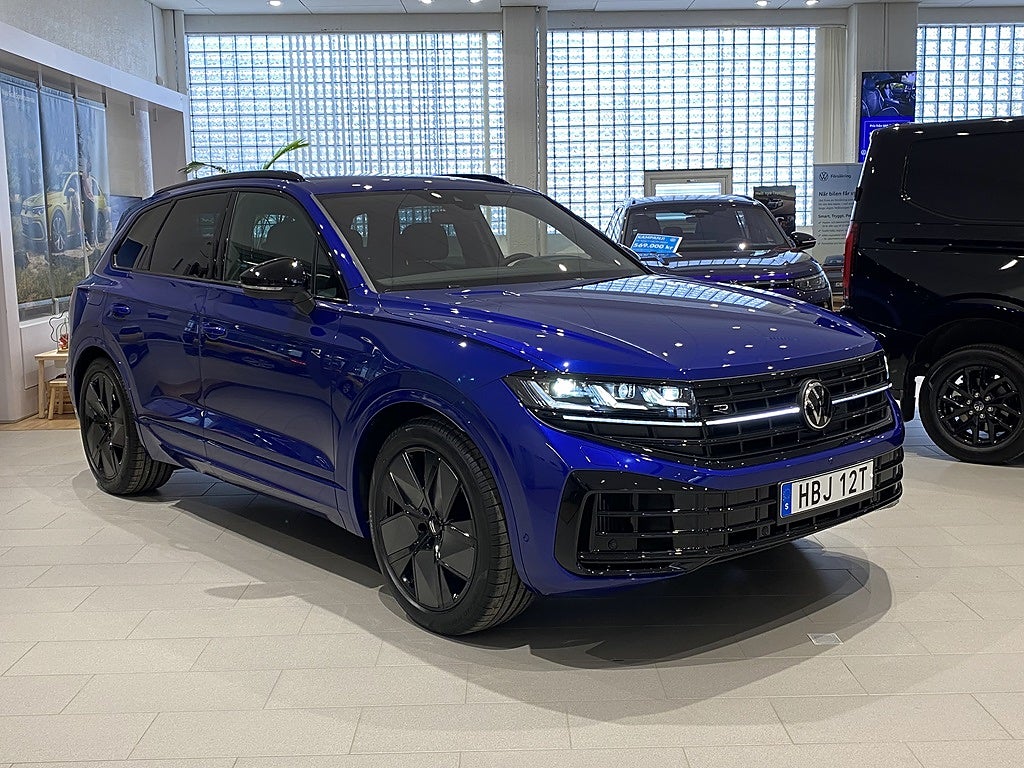 Volkswagen Touareg R EHYBRID 462 HK 4M