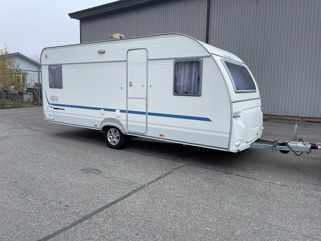 Adria Altea  512UP 2008 dubbelsäng förtält elpatron 