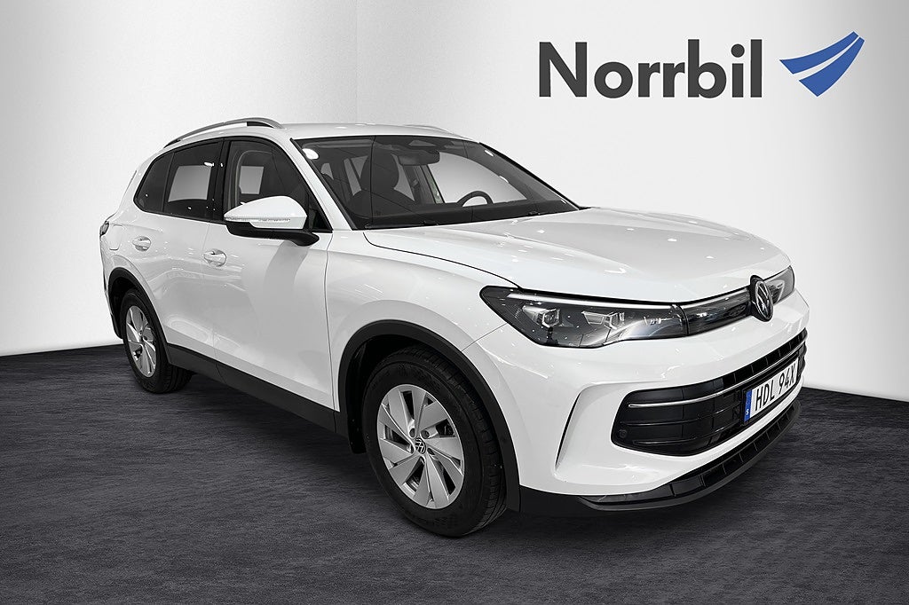 Volkswagen Tiguan 1,5 etsi 150hk Drag Backkamera Värmare