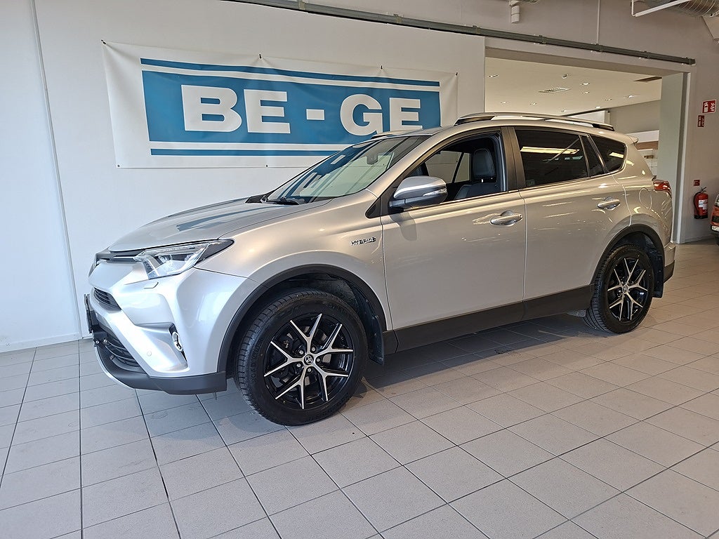 Toyota RAV4 Hybrid AWD Automat 197HK Dragkrok