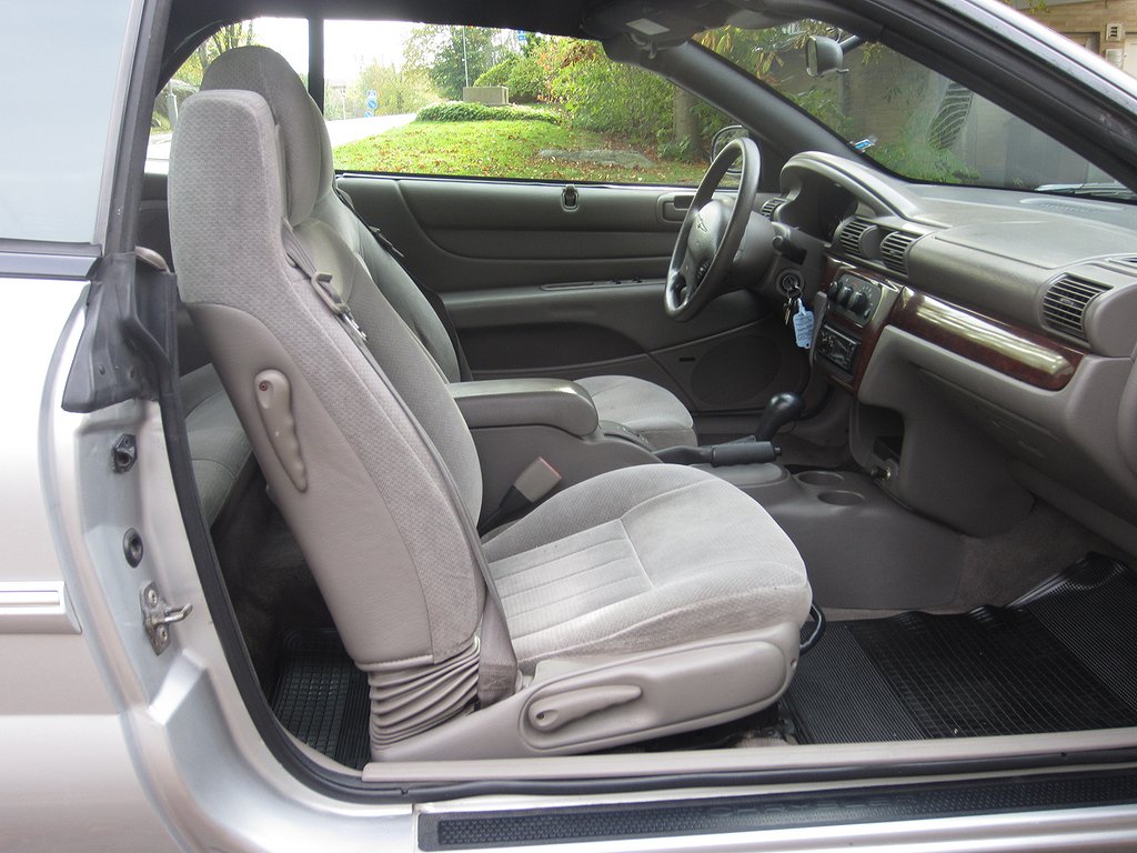 Chrysler Sebring Cabriolet 2.7 V6 Automatisk, 203hk, 2001