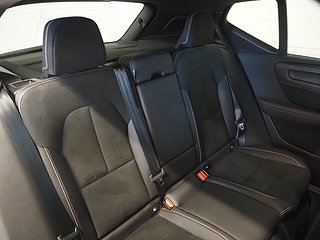 SUV Volvo XC40 10 av 25