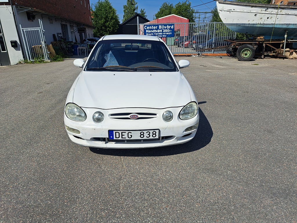 Kia Shuma 1.8