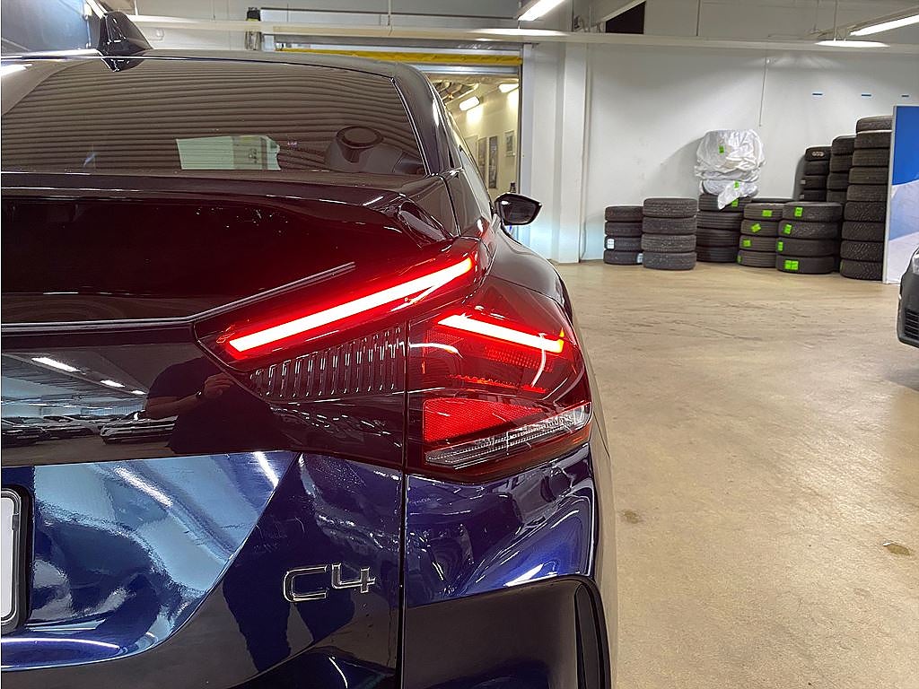 Bild på Citroën C4 Shine 1.2 PT 130hk Aut - 360-KAMERA