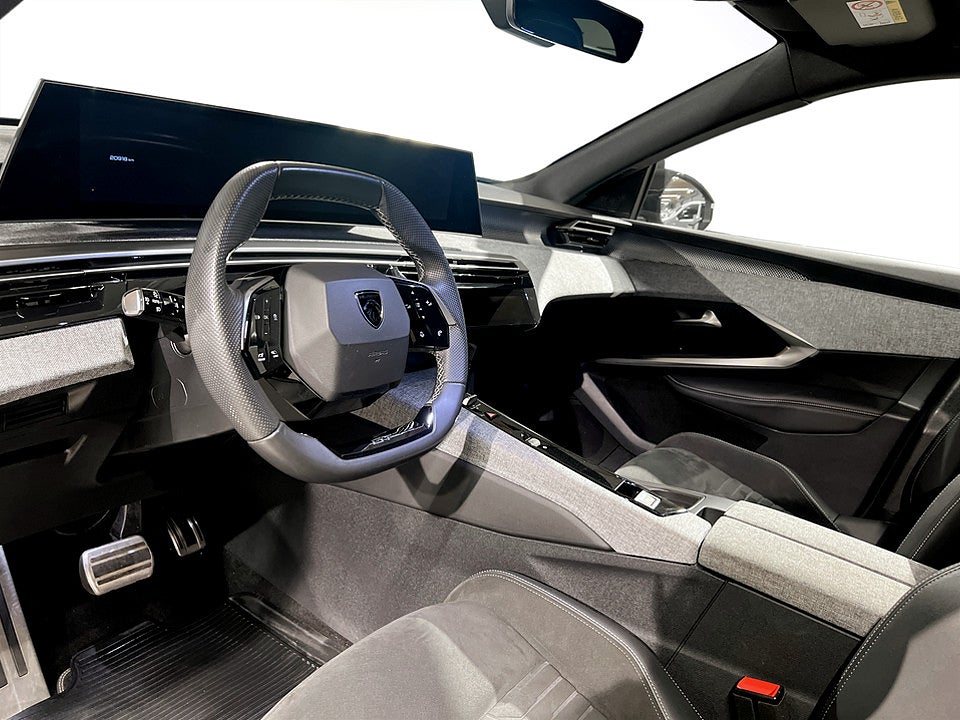 Bild på Peugeot 3008 GT Hybrid 145hk Aut B-KAMERA CARPLAY