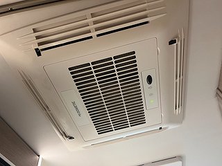 Husbil-integrerad Kabe IMPERIAL 810 LGB 27 av 32