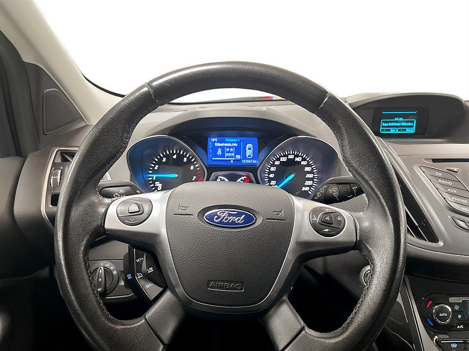 Bild på Ford Kuga Titanium 1.5 150hk P-SENSORER DRAG