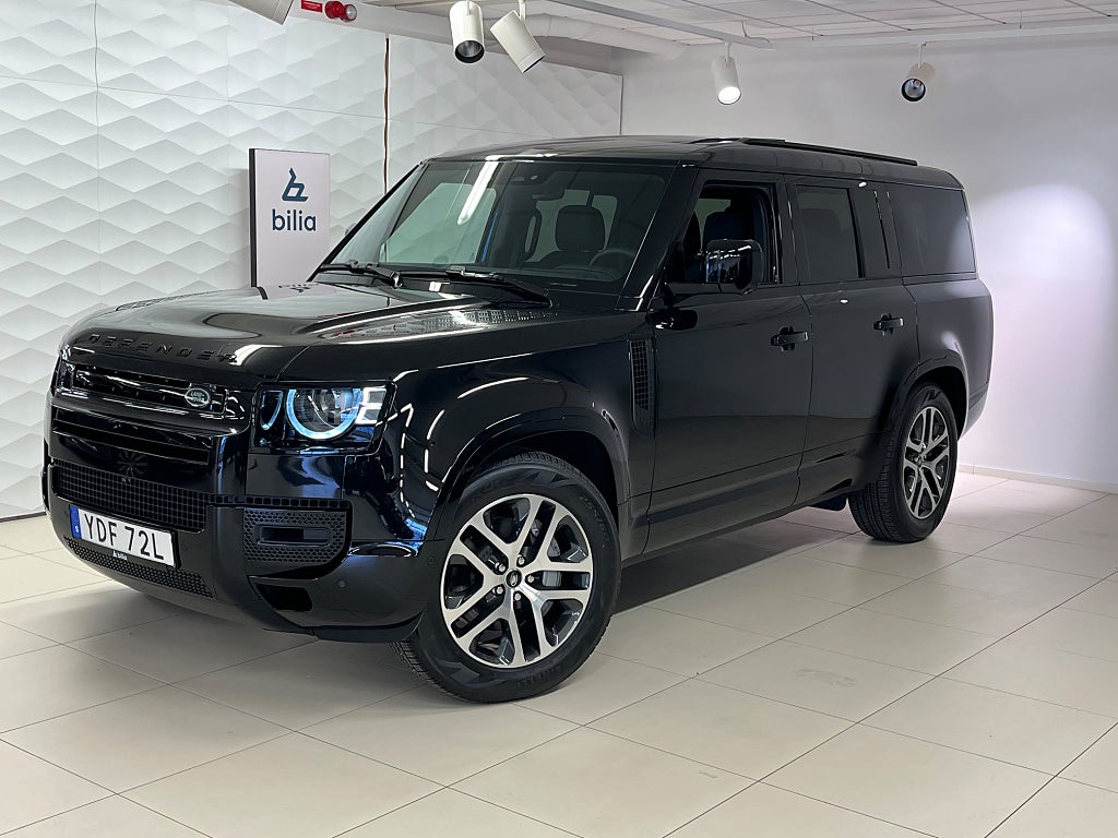 Land Rover Defender 130 D300 X-Dynamic SE / 8-sits / Black Pack / Drag