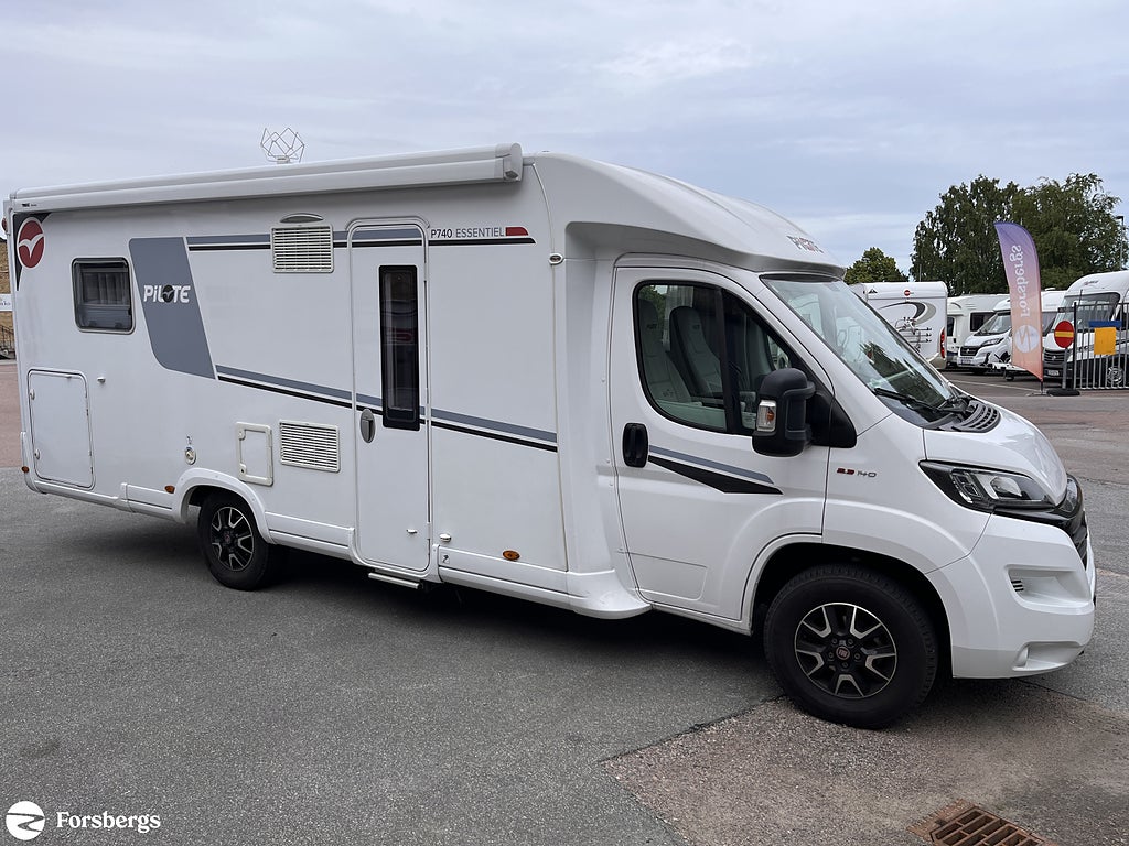 Pilote P 740 C / Automat / Alde / 12 månaders garanti