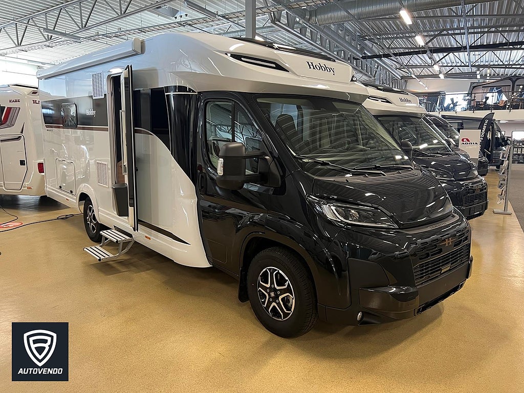 Hobby MAXIA T 740 WE - Sverigepaket ugn campernet