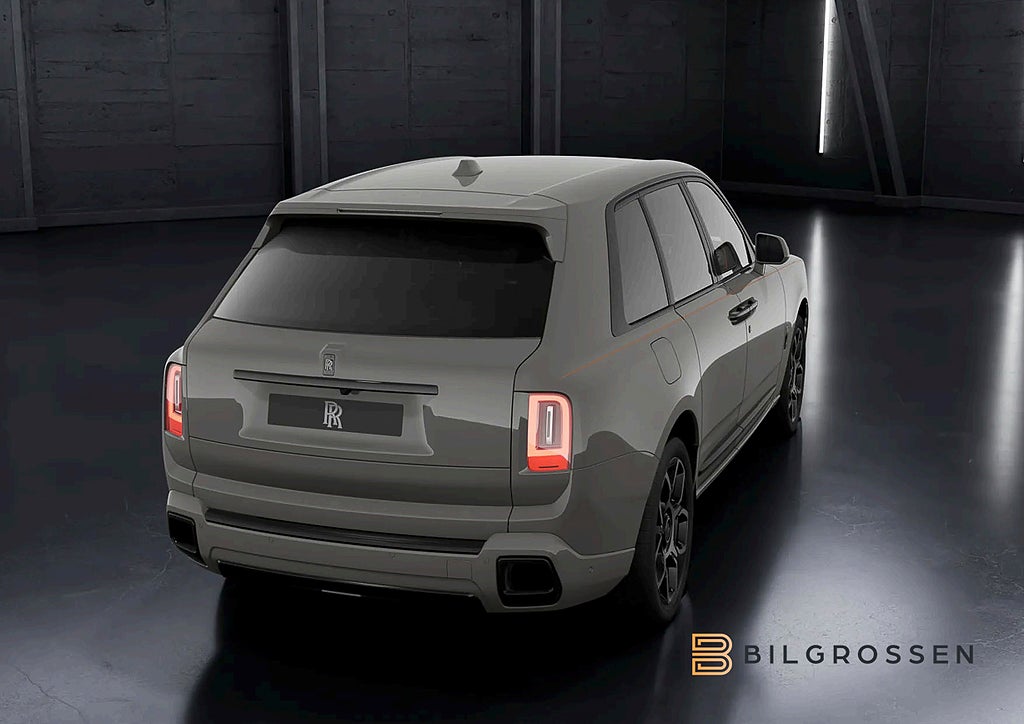 Rolls-Royce CULLINAN Series II Black Badge MY27 23'' Stars Tempest Grey