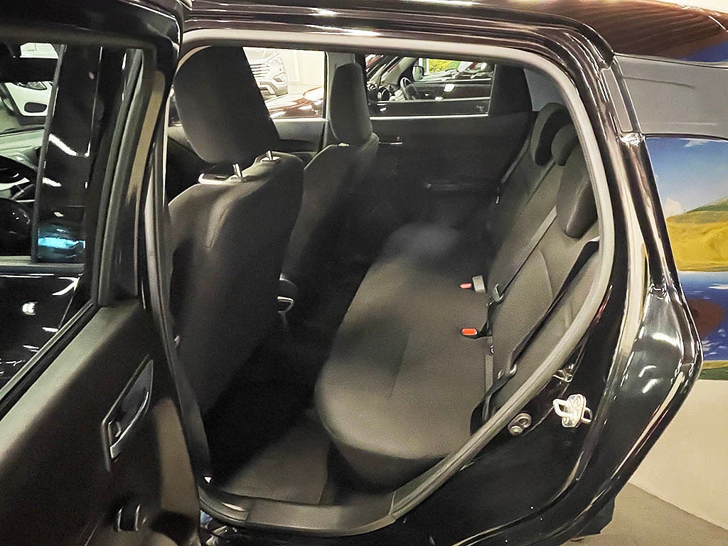 Suzuki Swift 1,2 Hybrid Select CVT 83Hk