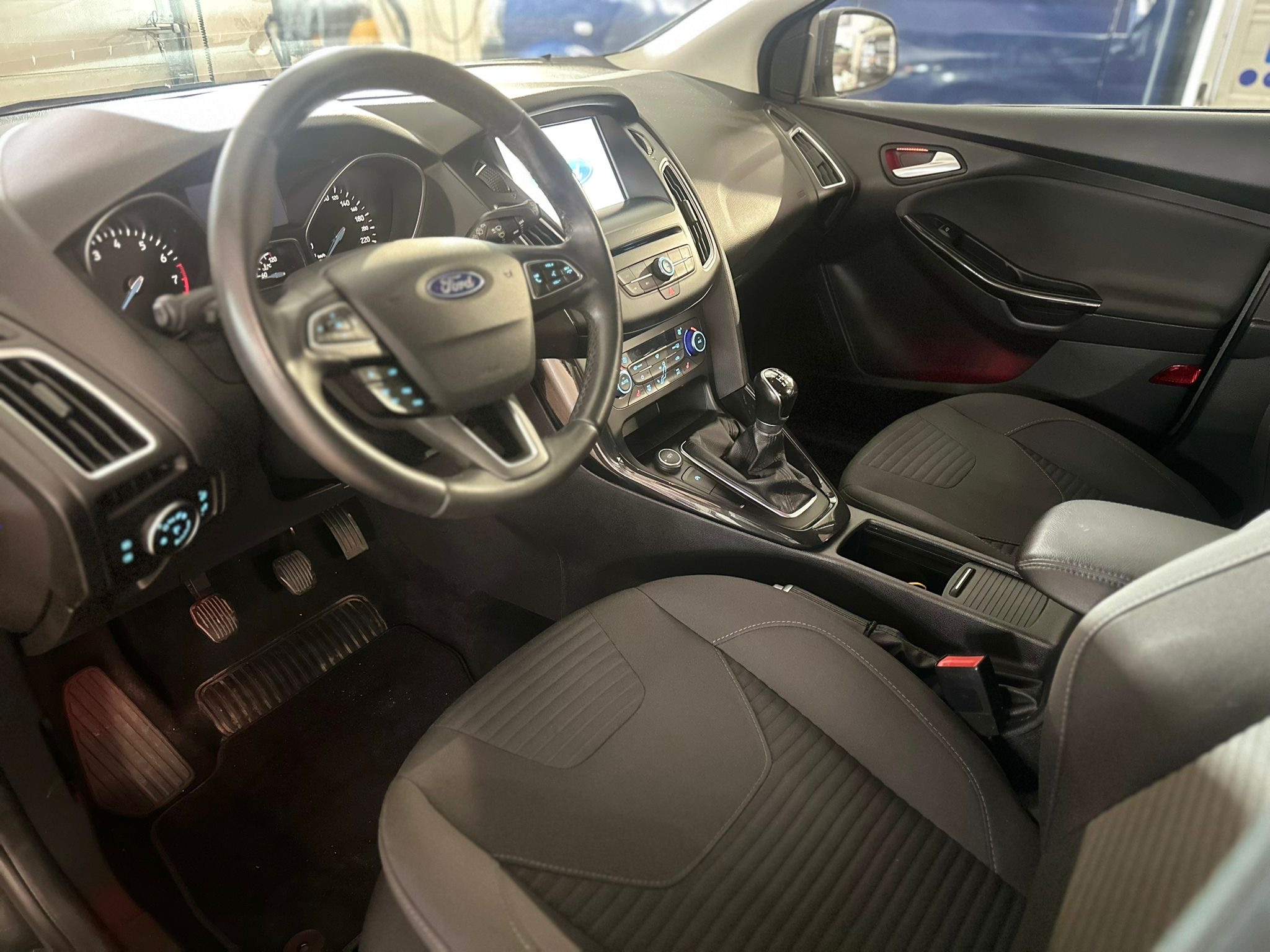Ford Focus 2016, kuva 6/48