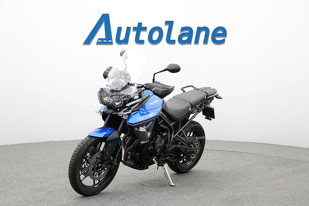 Triumph Tiger 800 XRX *Nyservad Farthållare Värmehandtag