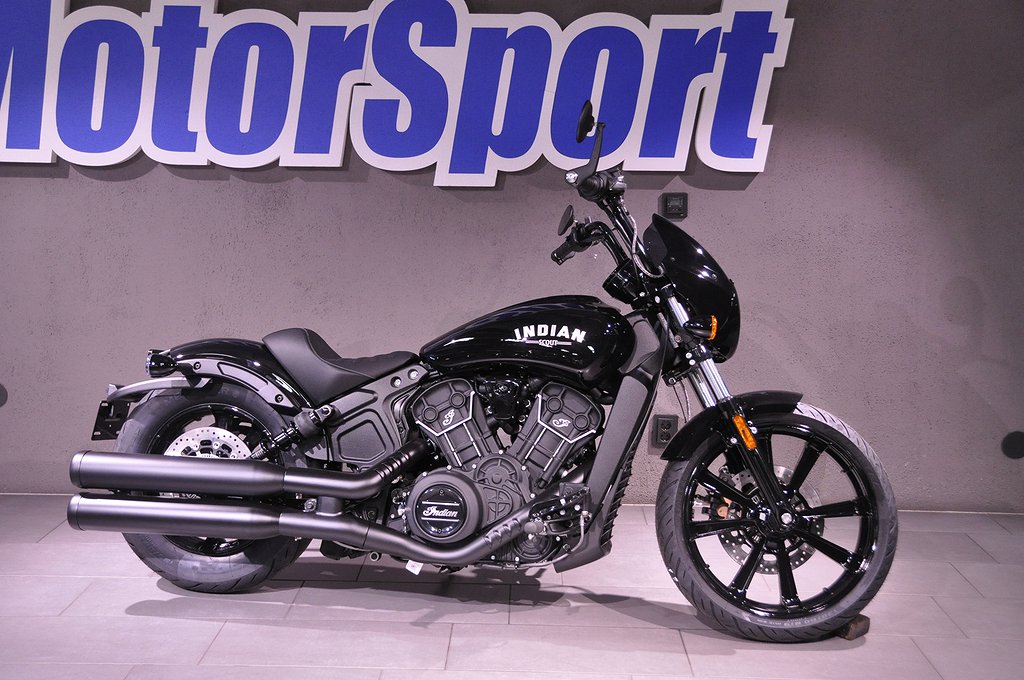 Indian SCOUT ROGUE *2024* UTSTÄLLNINGSEX