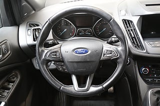 SUV Ford Kuga 15 av 27