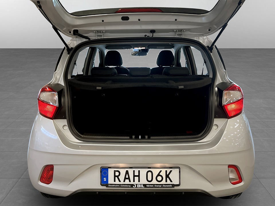 Bild på Hyundai i10 Essential 1.0 67hk RATTVÄRME
