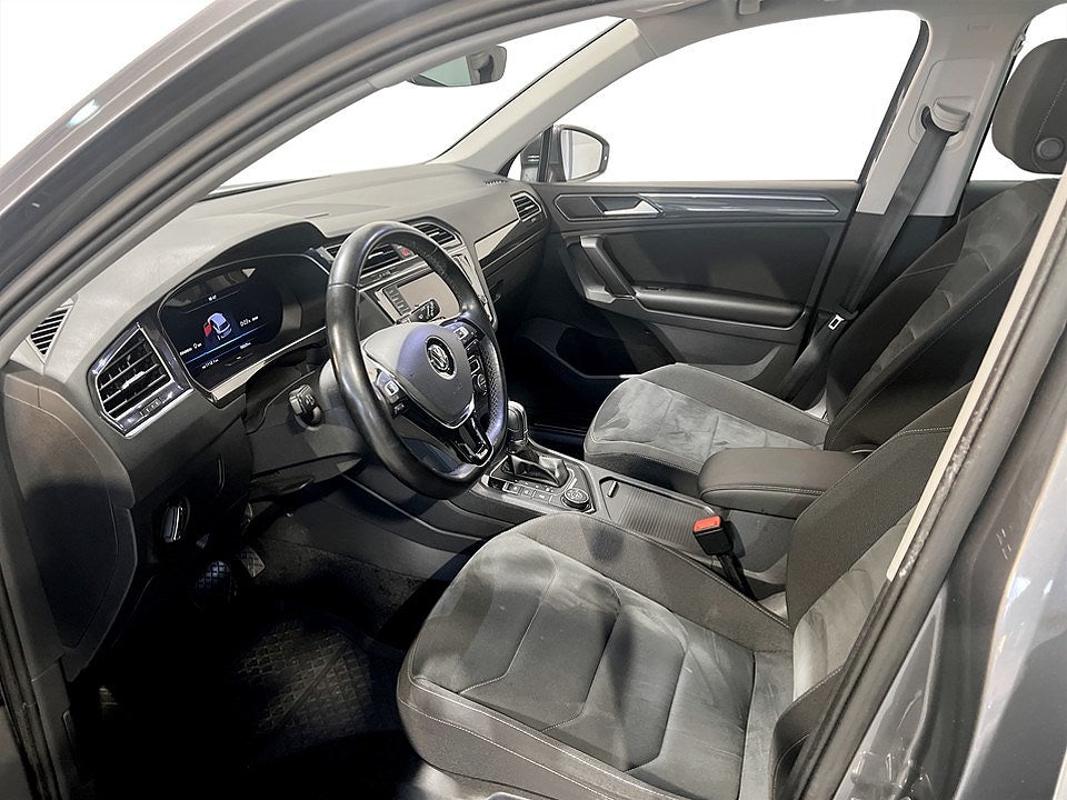 Bild på Volkswagen Tiguan GT 2.0 TDI 4Motion 190hk Aut AWD - B-KAMERA, DRAG