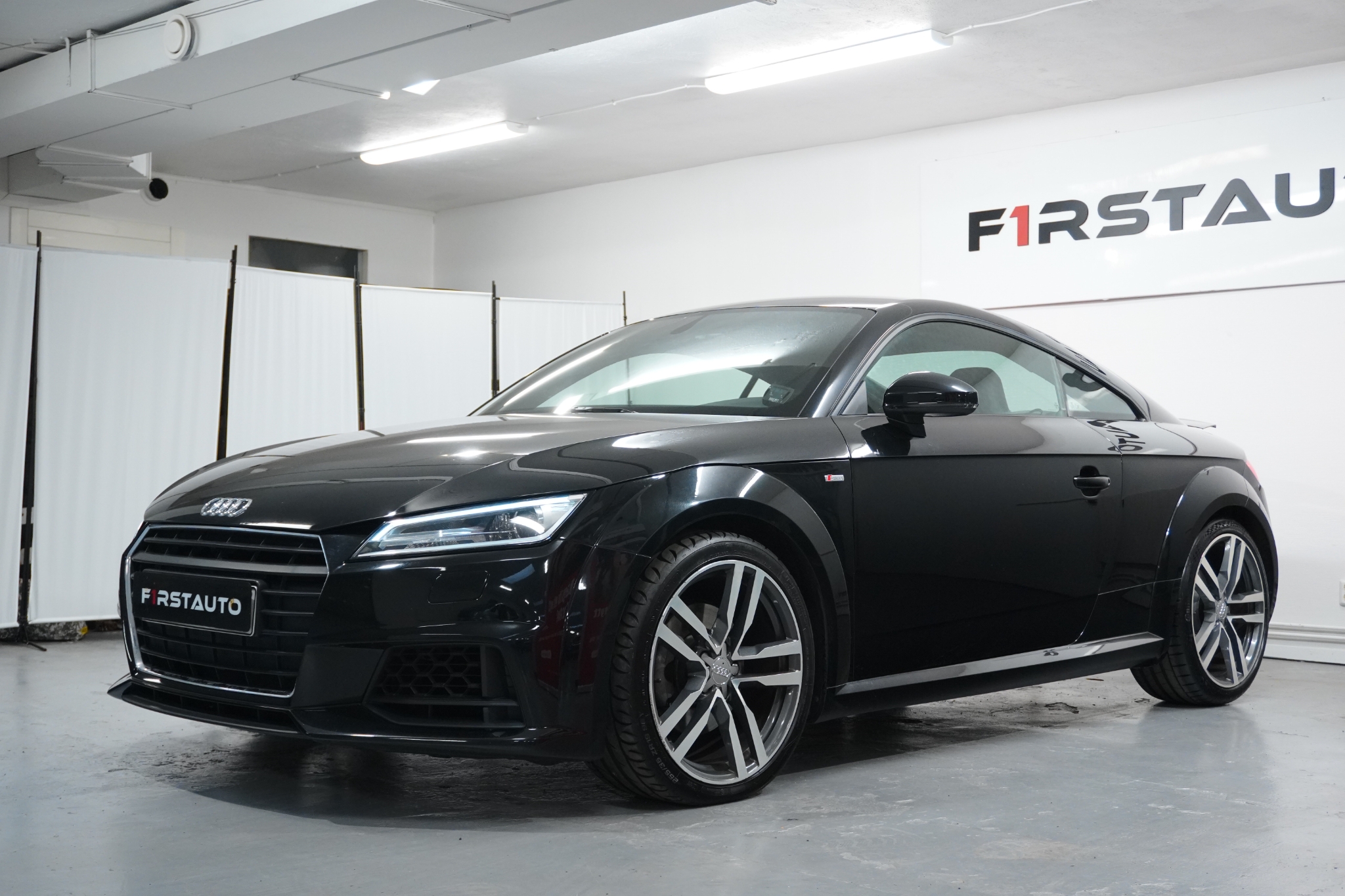 Audi TT Coupé 1.8 TFSI S Tronic S line 2016, bild 3/58