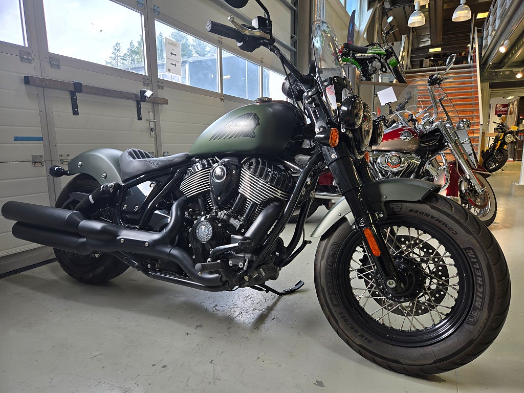 Indian CHIEF BOBBER DARK HORSE 