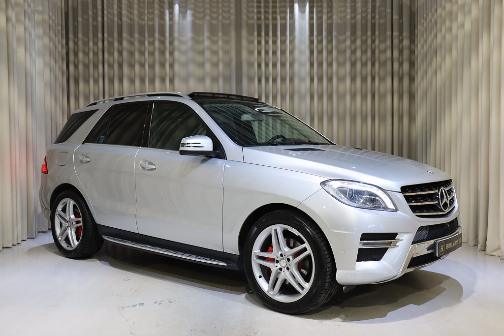 Mercedes-Benz ML 350 4M 7G 258HK AMG Line Panorama Drag V-Hjul Navi