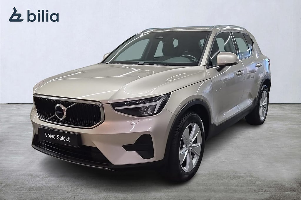 Volvo XC40 B4 FWD Bensin Core DRAG I Klimatpkt I B-Kamera
