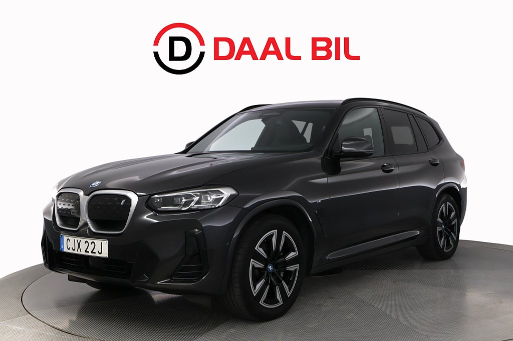 BMW iX3 80kWh 286HK CHARGED PANORAMA DRAG B-KAMERA VÄRMARE NFC