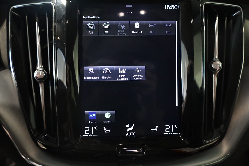 Volvo XC60 D4 AWD AUT Momentum SE Navi Drag VOC Leasbar 2019